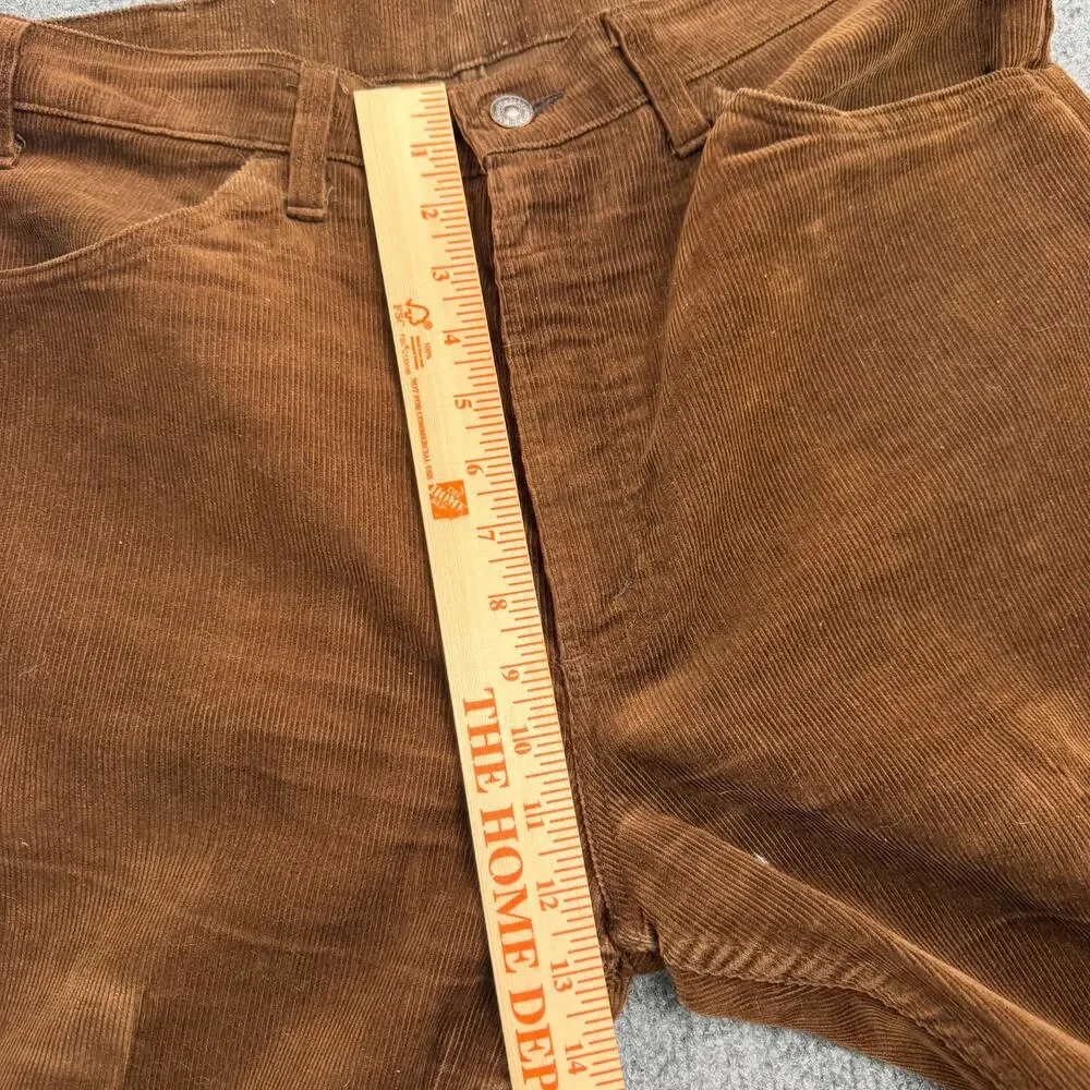 Levis title vintage